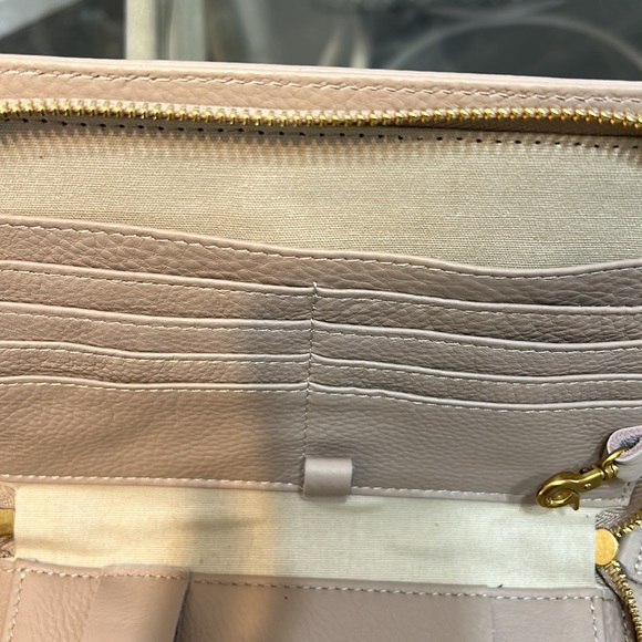 Genuine leather crossbody - Picture 3 of 5